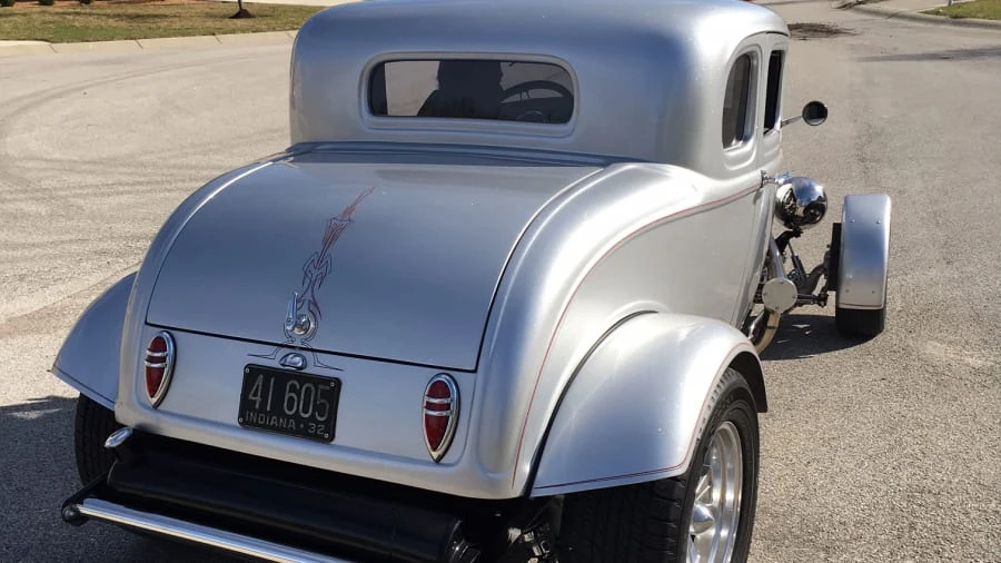 1932 Ford Model 18 & 40 - Image 2 of 9