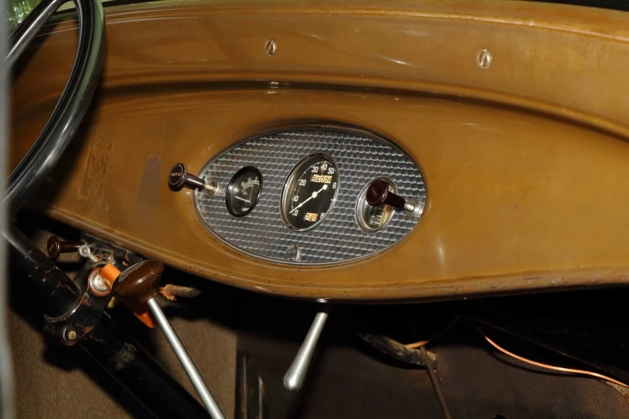 1932 Ford Model 18 & 40 - Image 15 of 21