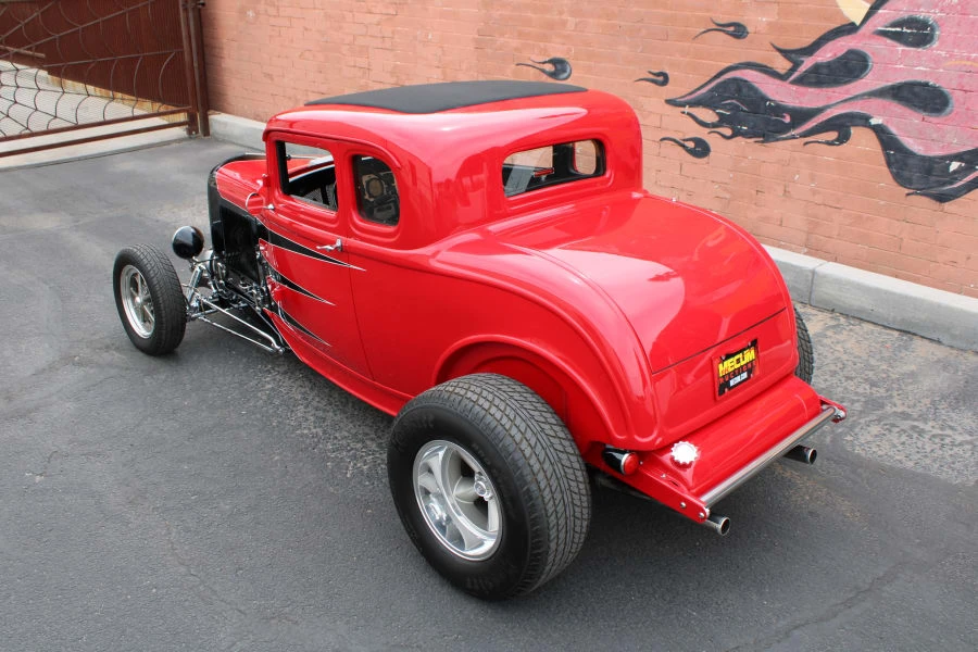 1932 Ford Model 18 & 40 - Image 8 of 31