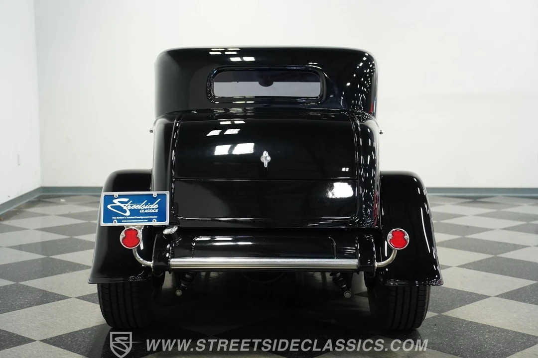 1932 Ford Model 18 & 40 - Image 11 of 31