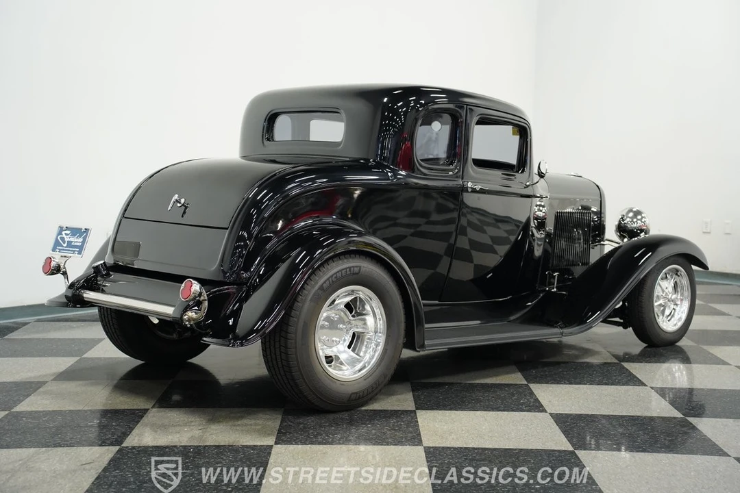 1932 Ford Model 18 & 40 - Image 13 of 31