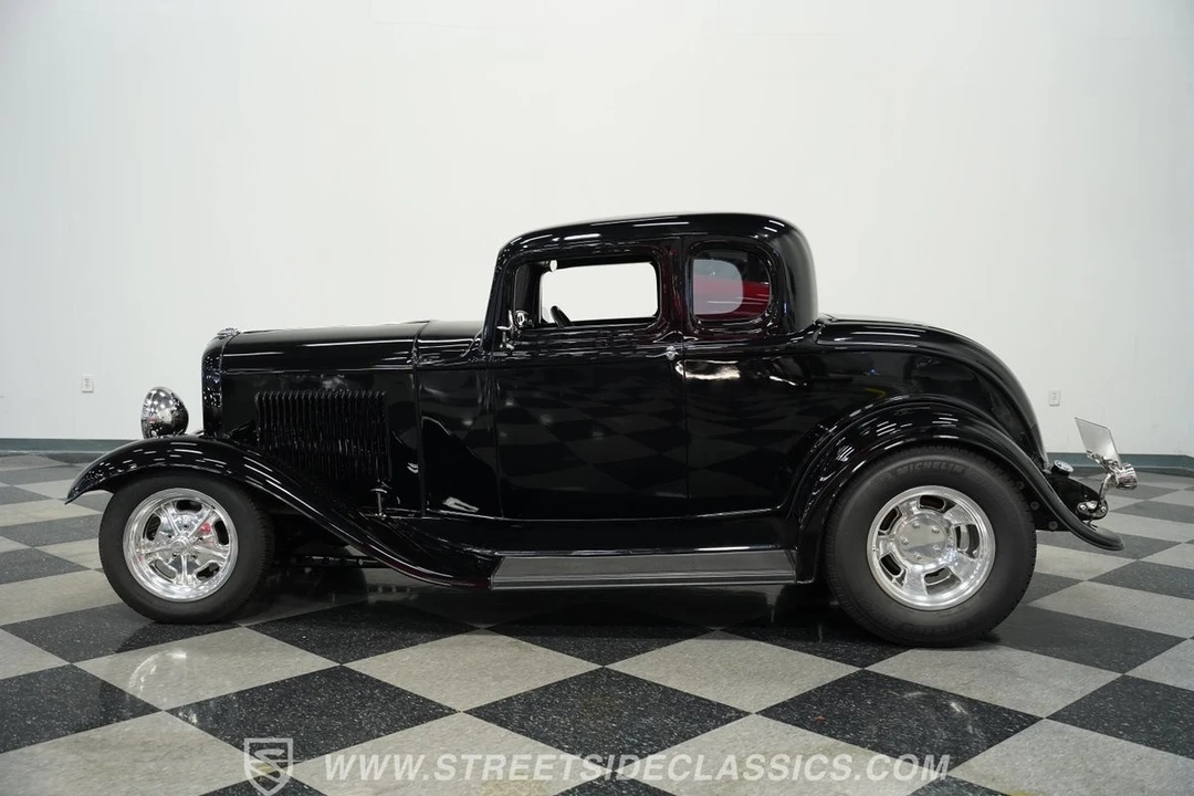 1932 Ford Model 18 & 40 - Image 8 of 31