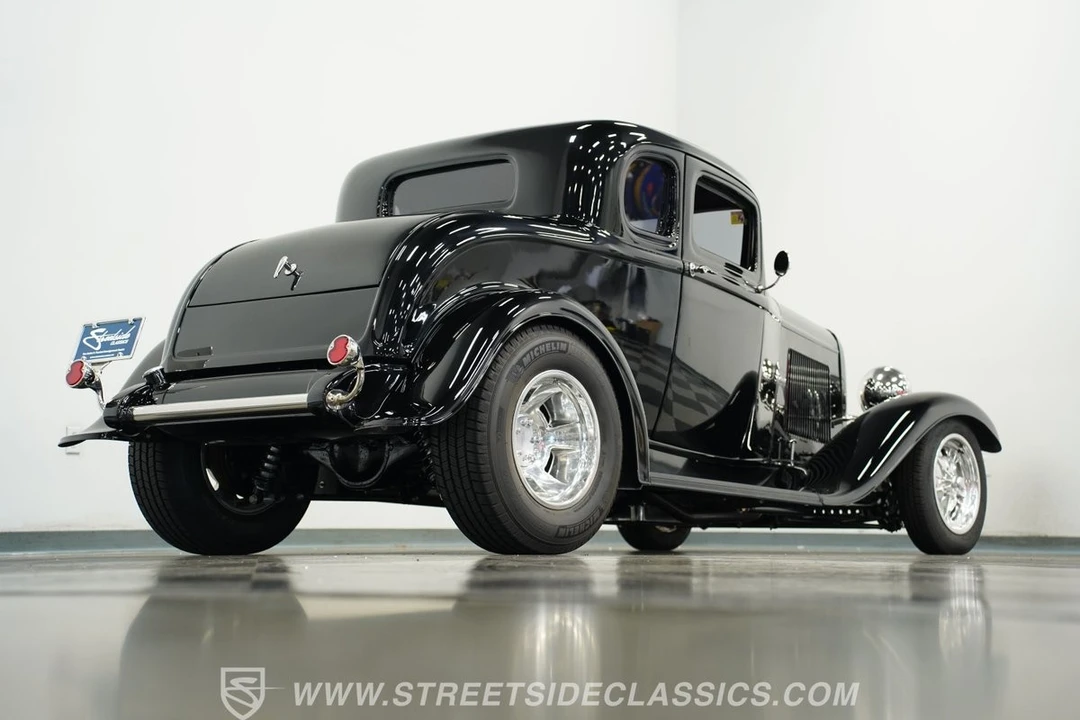 1932 Ford Model 18 & 40 - Image 27 of 31