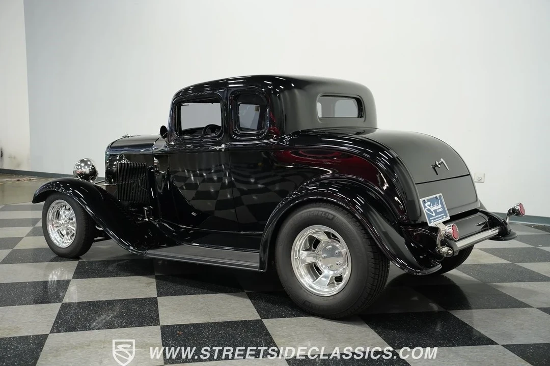 1932 Ford Model 18 & 40 - Image 9 of 12