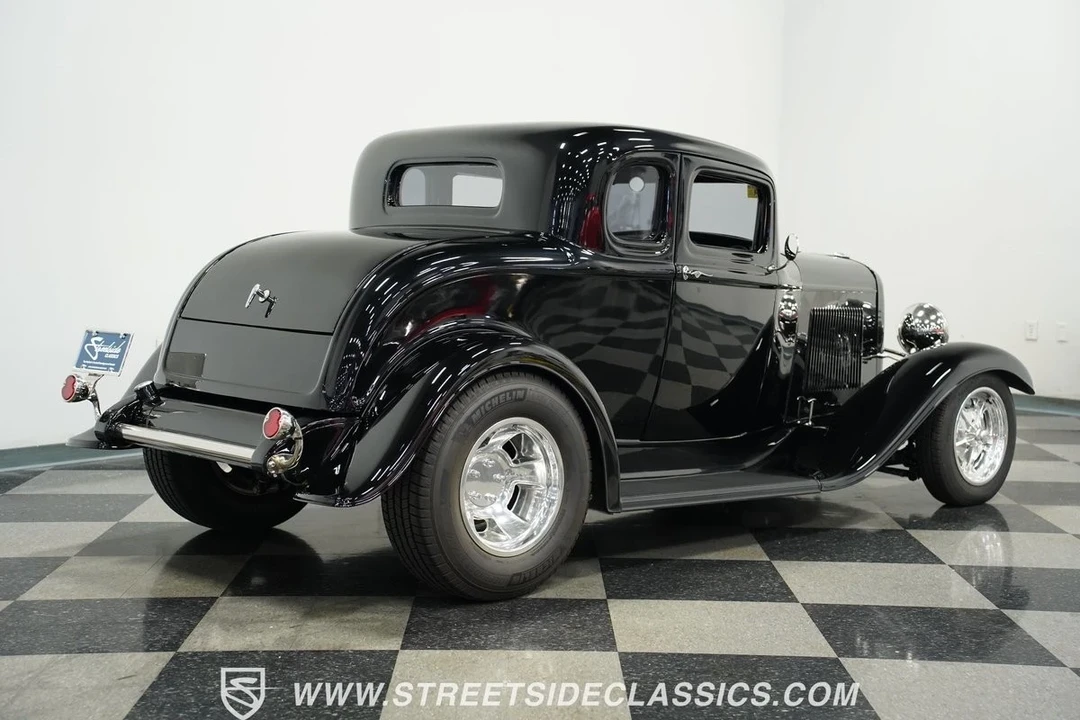 1932 Ford Model 18 & 40 - Image 13 of 21