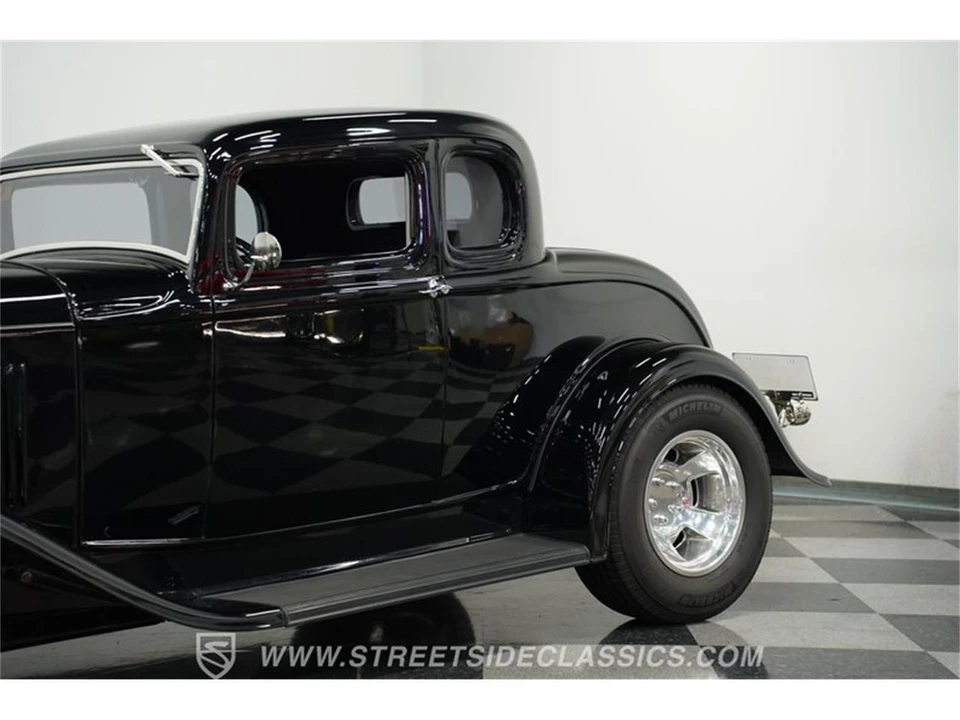 1932 Ford Model 18 & 40 - Image 19 of 31