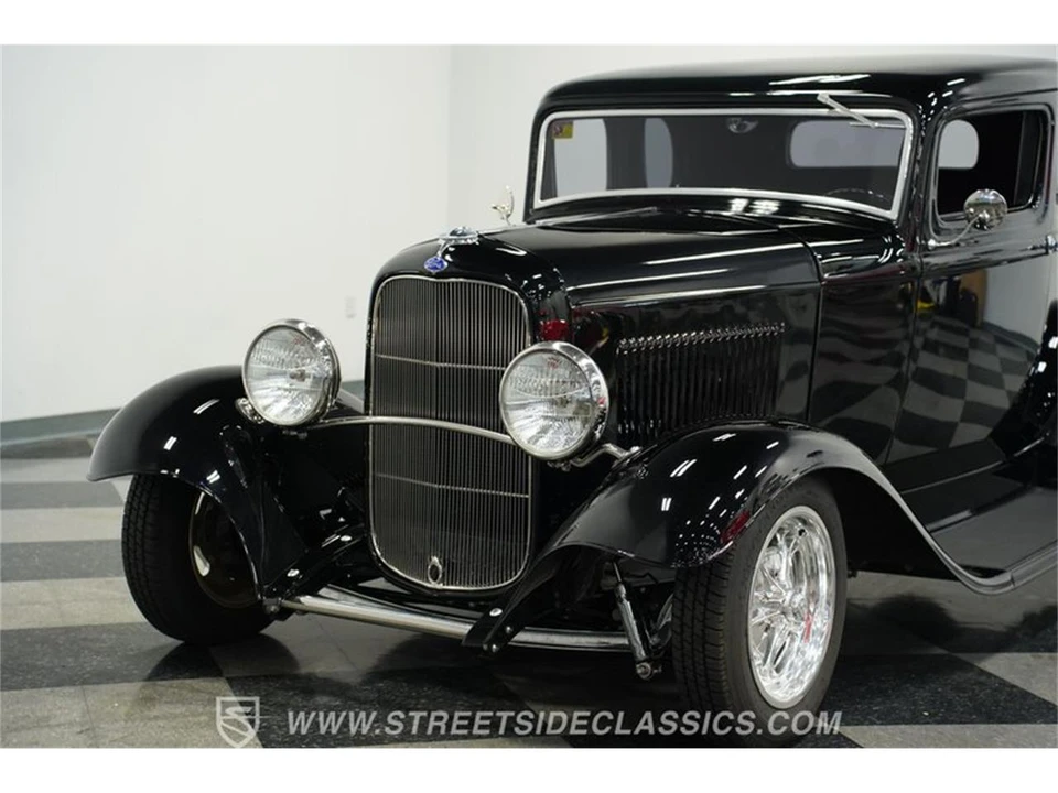 1932 Ford Model 18 & 40 - Image 16 of 31