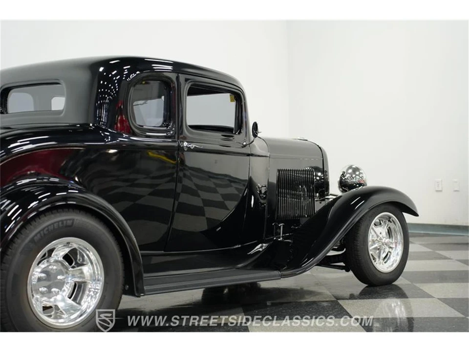 1932 Ford Model 18 & 40 - Image 25 of 31
