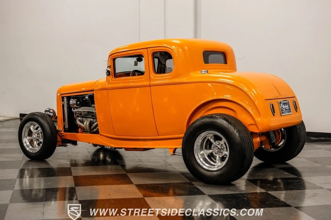 1932 Ford Model 18 & 40 - Image 8 of 21