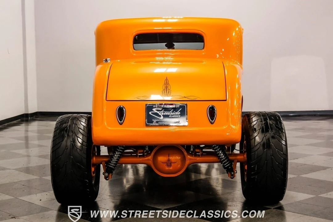 1932 Ford Model 18 & 40 - Image 11 of 21