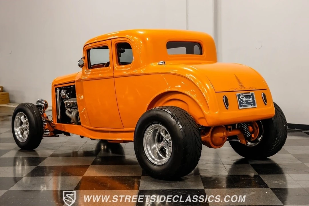 1932 Ford Model 18 & 40 - Image 9 of 21