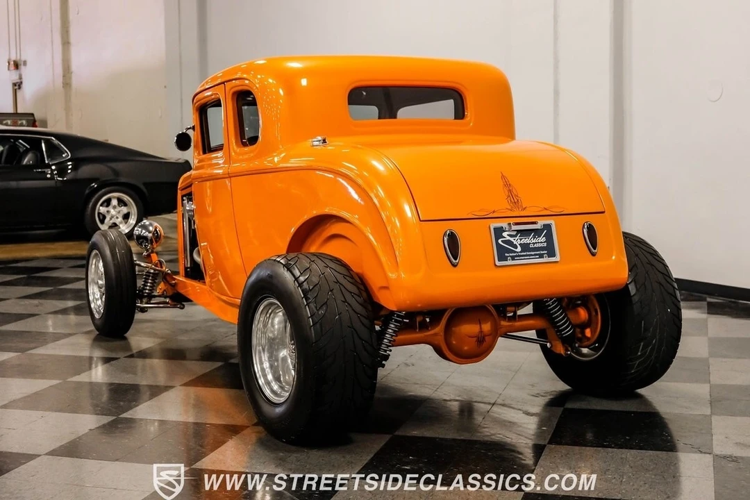 1932 Ford Model 18 & 40 - Image 10 of 21