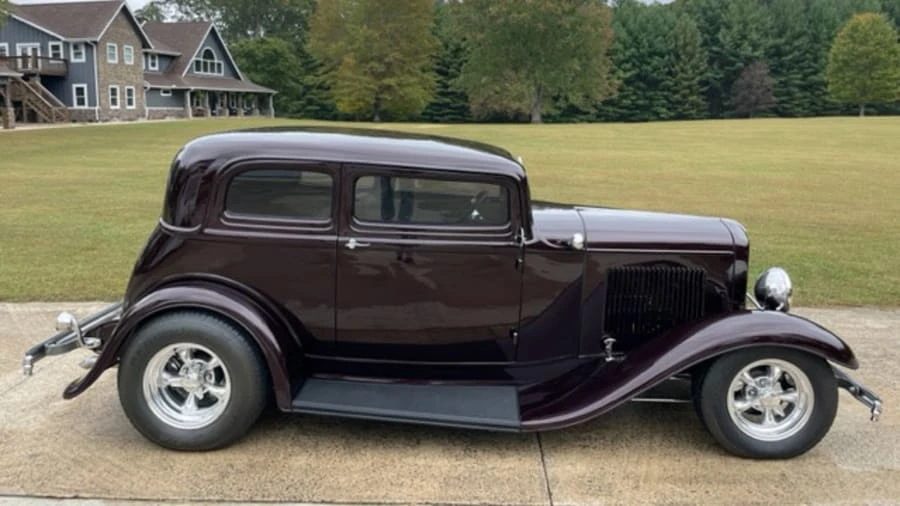 1932 Ford Model 18 & 40 - Image 2 of 12
