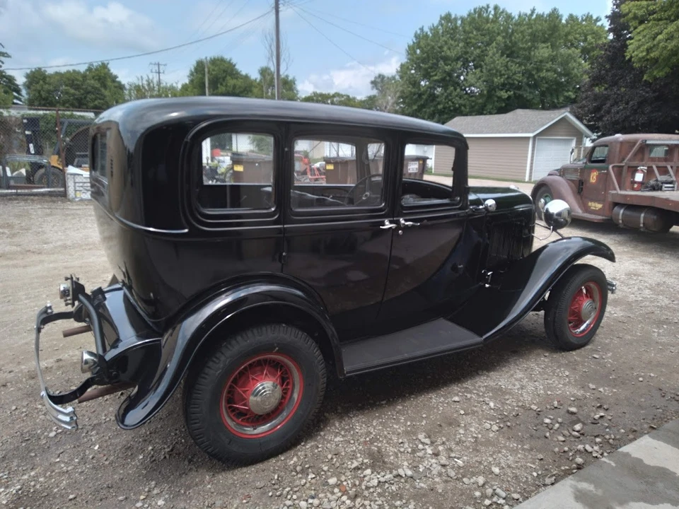 1932 Ford Model B - Image 3 of 17
