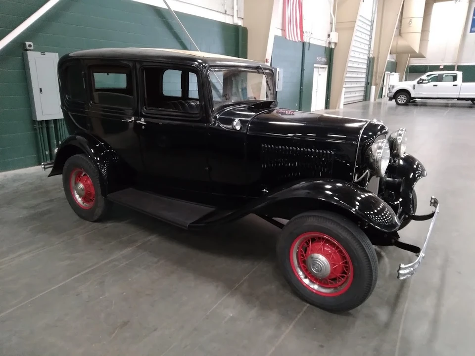 1932 Ford Model B - Image 16 of 17
