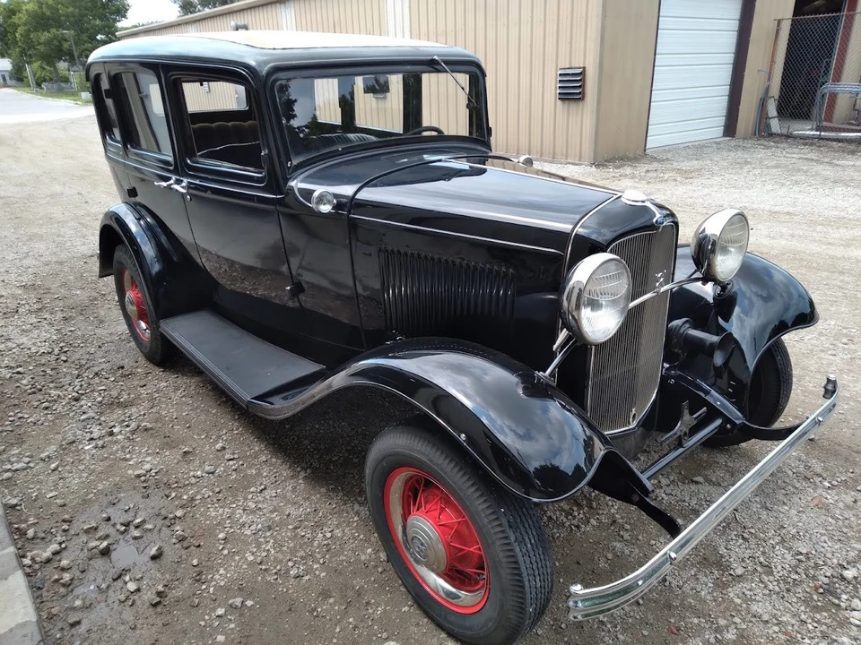 1932 Ford Model B - Image 2 of 17