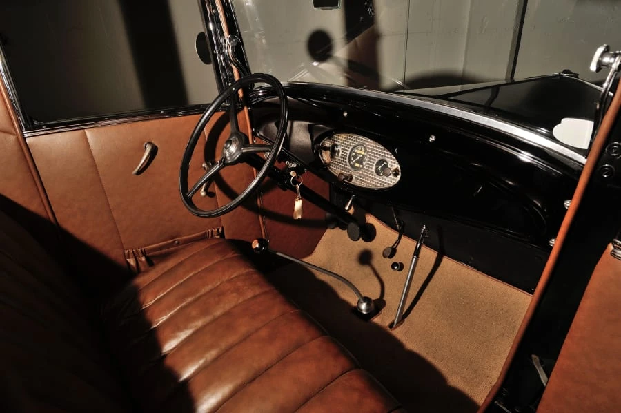 1932 Ford Model 18 & 40 - Image 5 of 12