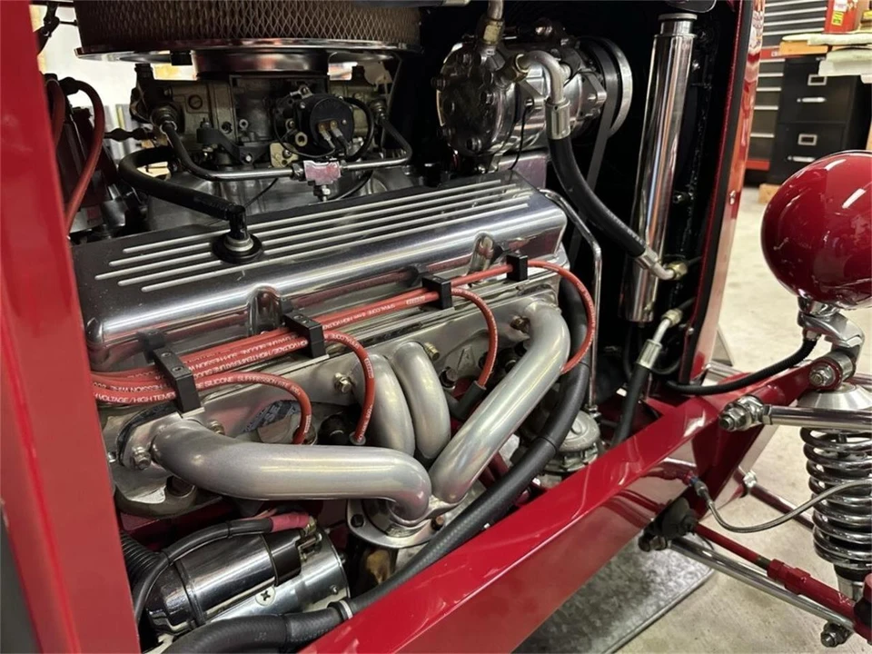 1932 Ford Model 18 & 40 - Image 11 of 31