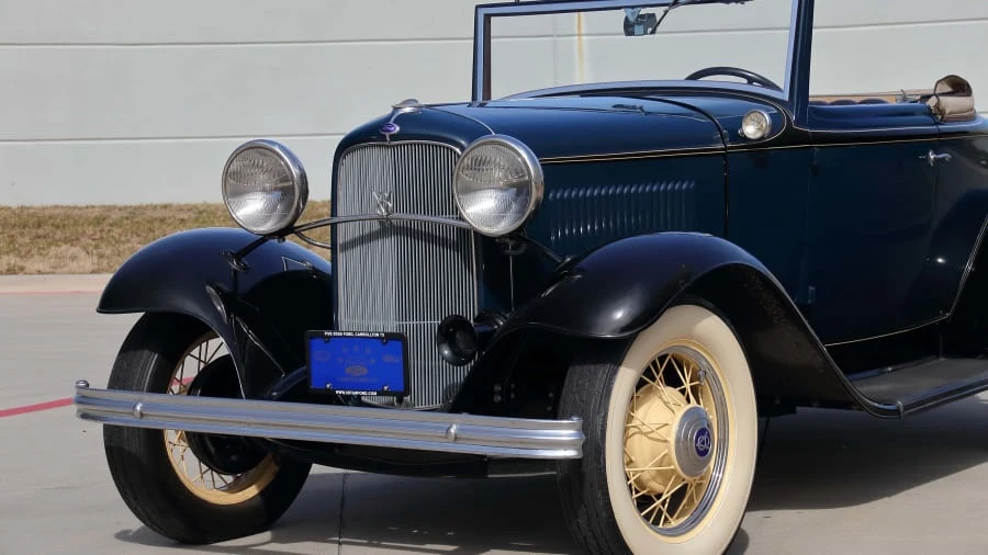 1932 Ford Model 18 & 40 - Image 16 of 23