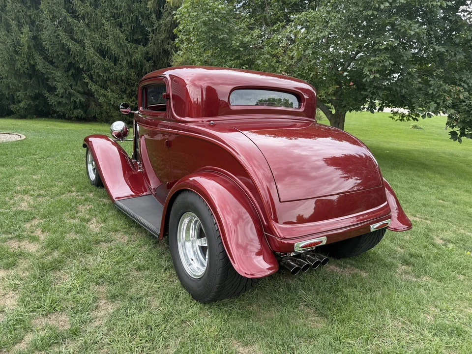 1932 Ford Model 18 & 40 - Image 4 of 31