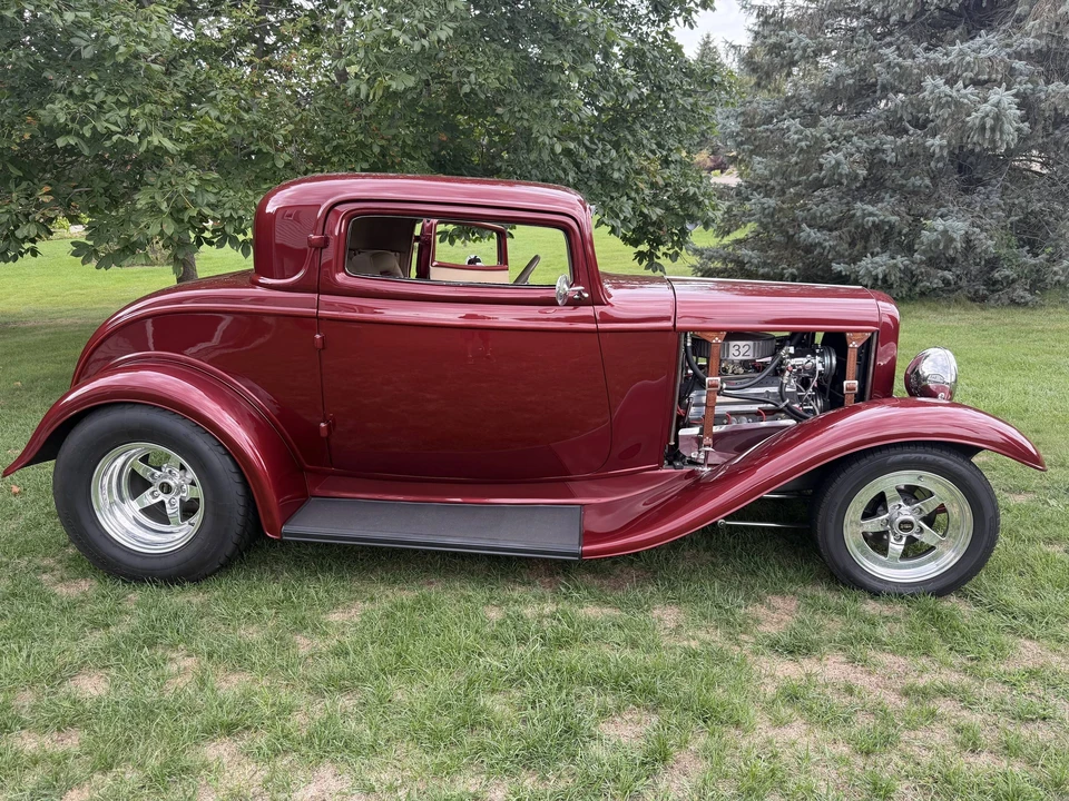 1932 Ford Model 18 & 40 - Image 2 of 31
