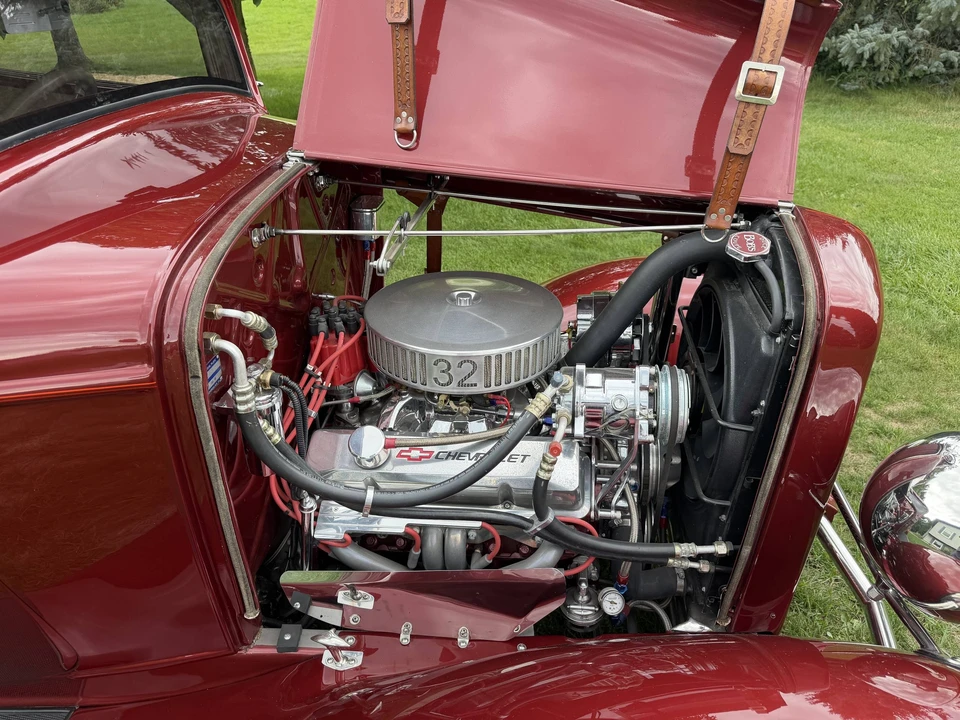 1932 Ford Model 18 & 40 - Image 14 of 31