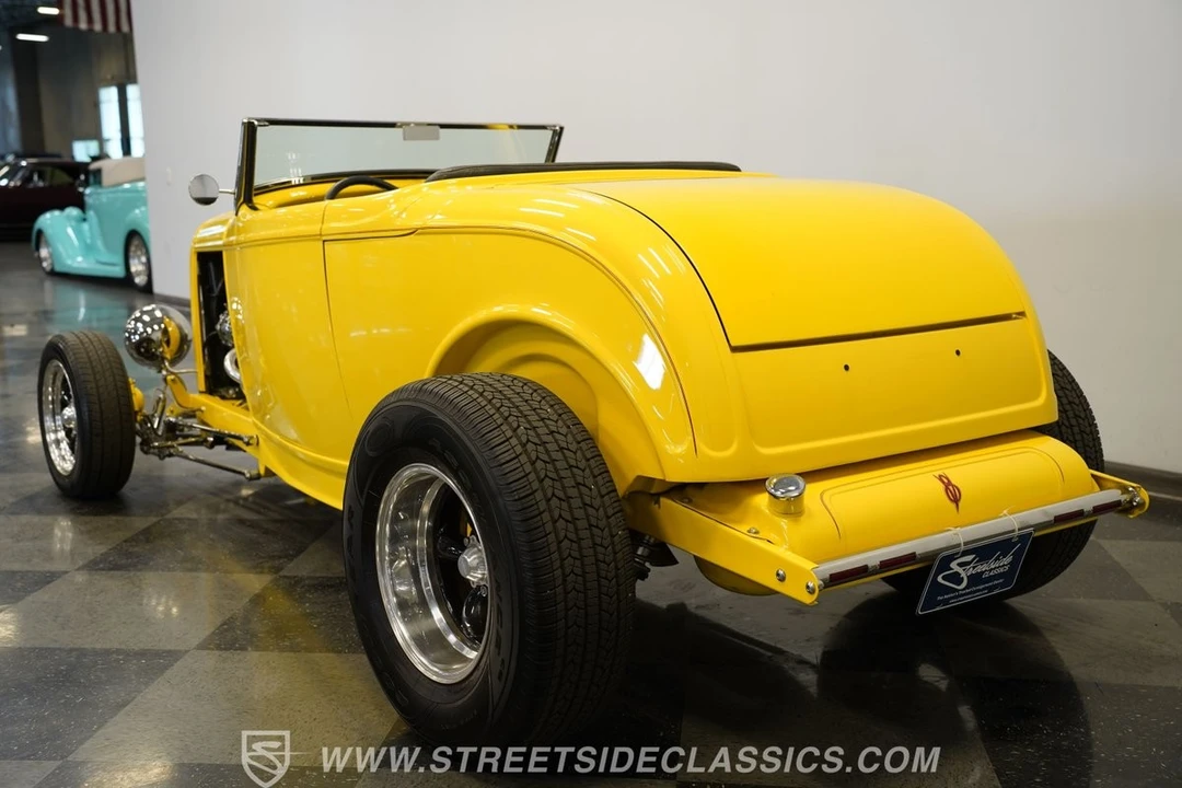 1932 Ford Model 18 & 40 - Image 11 of 31