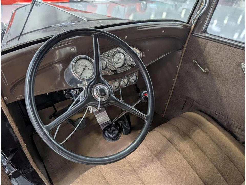 1932 Ford Model 18 & 40 - Image 11 of 17