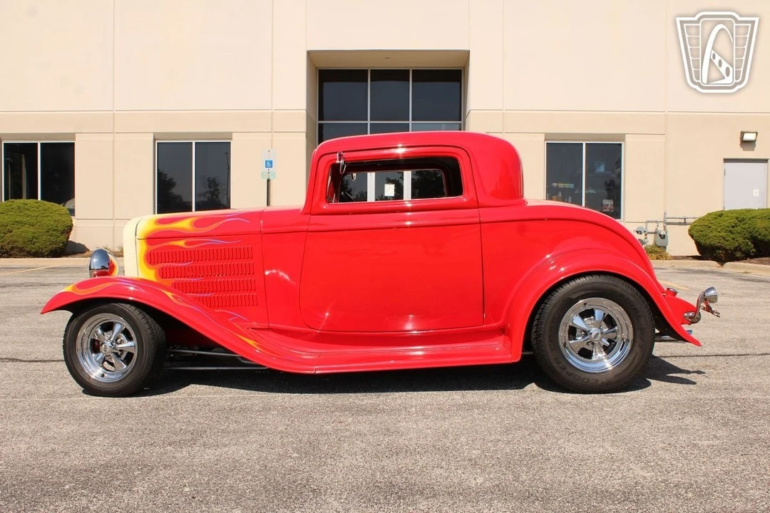 1932 Ford Model 18 & 40 - Image 6 of 12