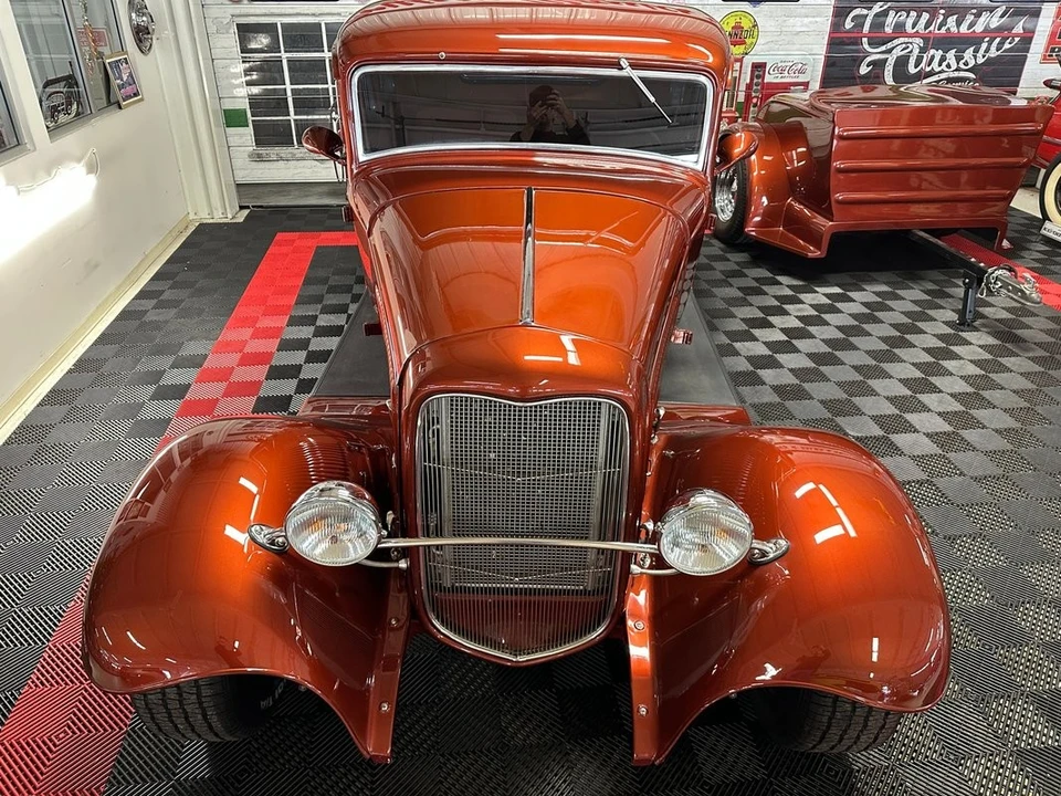 1932 Ford Model 18 & 40 - Image 6 of 12