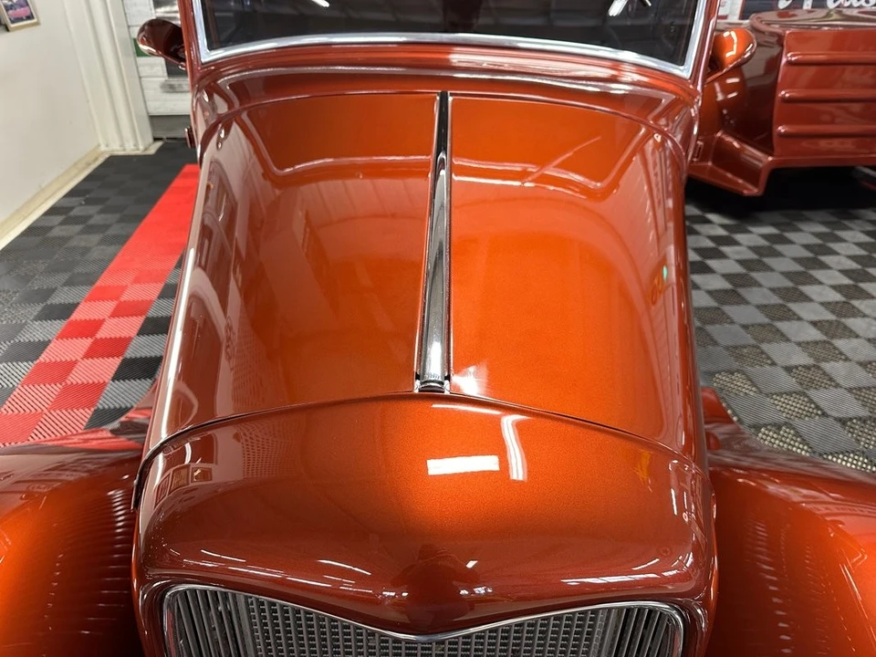 1932 Ford Model 18 & 40 - Image 8 of 12