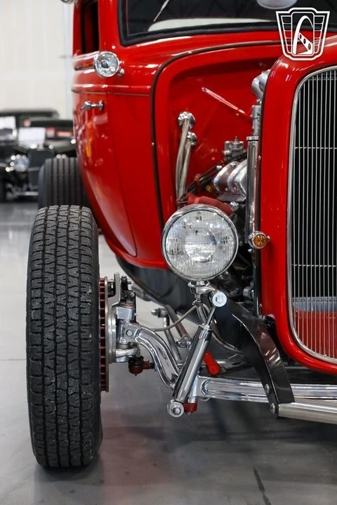 1932 Ford Model 18 & 40 - Image 10 of 21