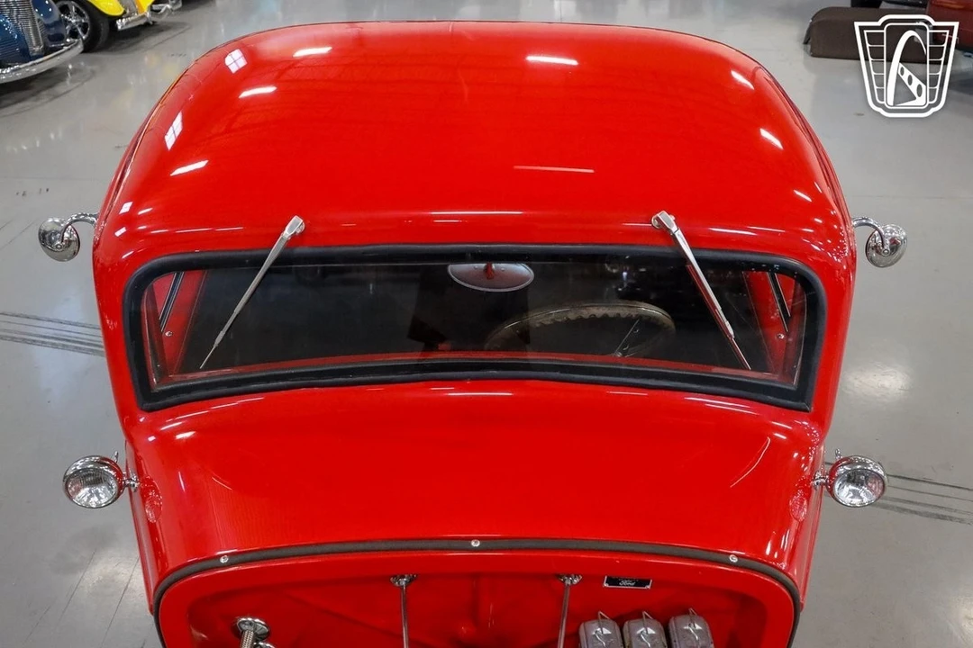 1932 Ford Model 18 & 40 - Image 8 of 21