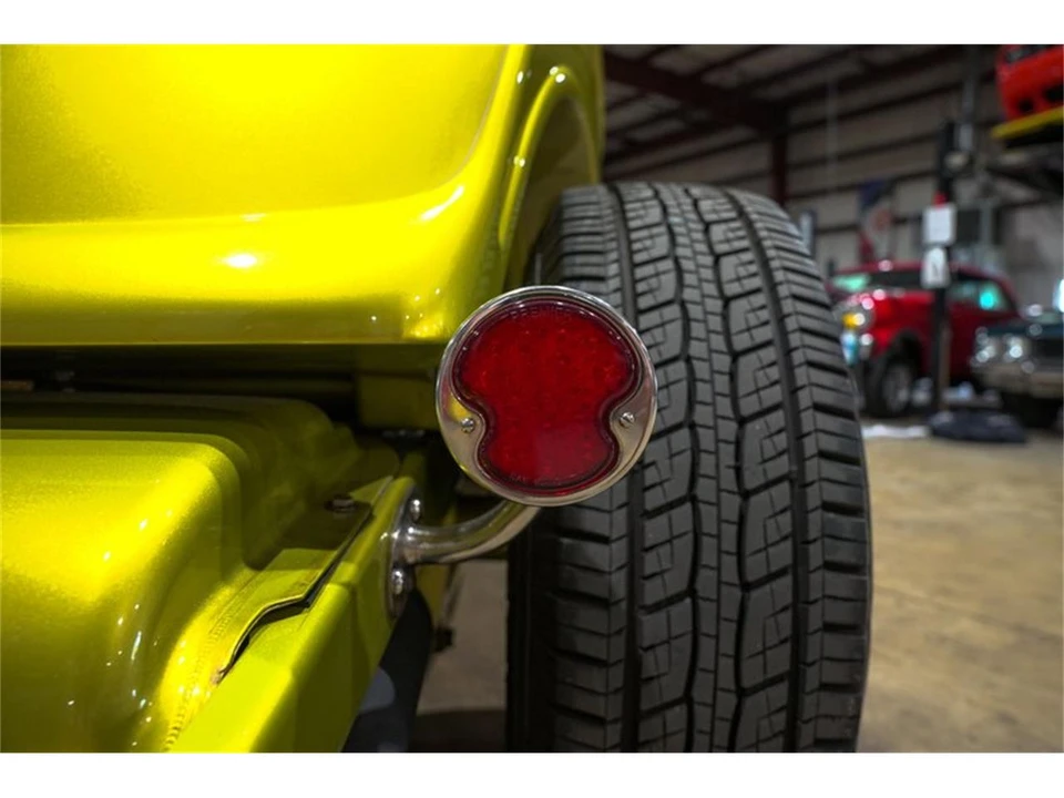1932 Ford Model 18 & 40 - Image 27 of 31
