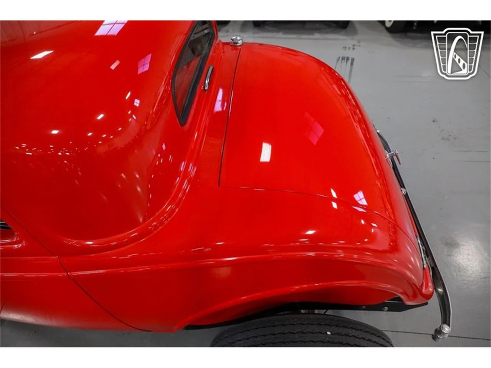1932 Ford Model 18 & 40 - Image 15 of 31
