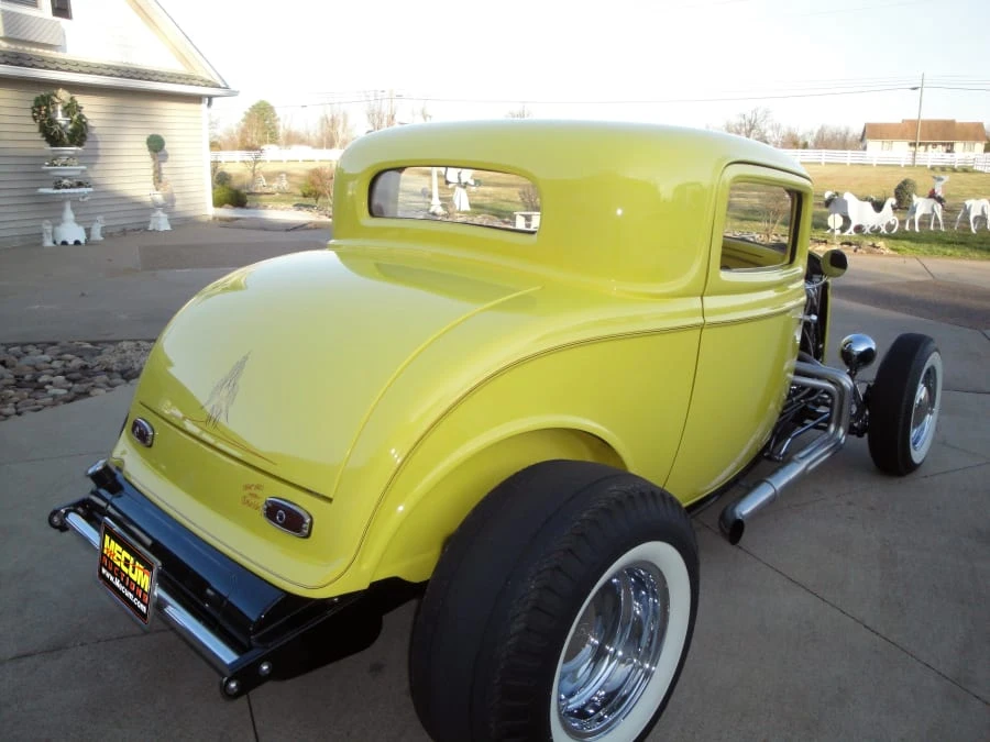 1932 Ford Model 18 & 40 - Image 2 of 5