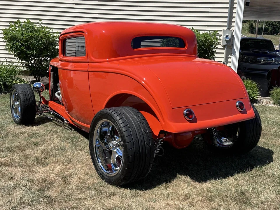 1932 Ford Model 18 & 40 - Image 12 of 21