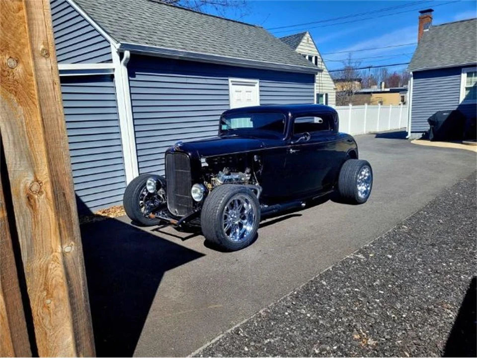 1932 Ford Model 18 & 40 - Image 4 of 21