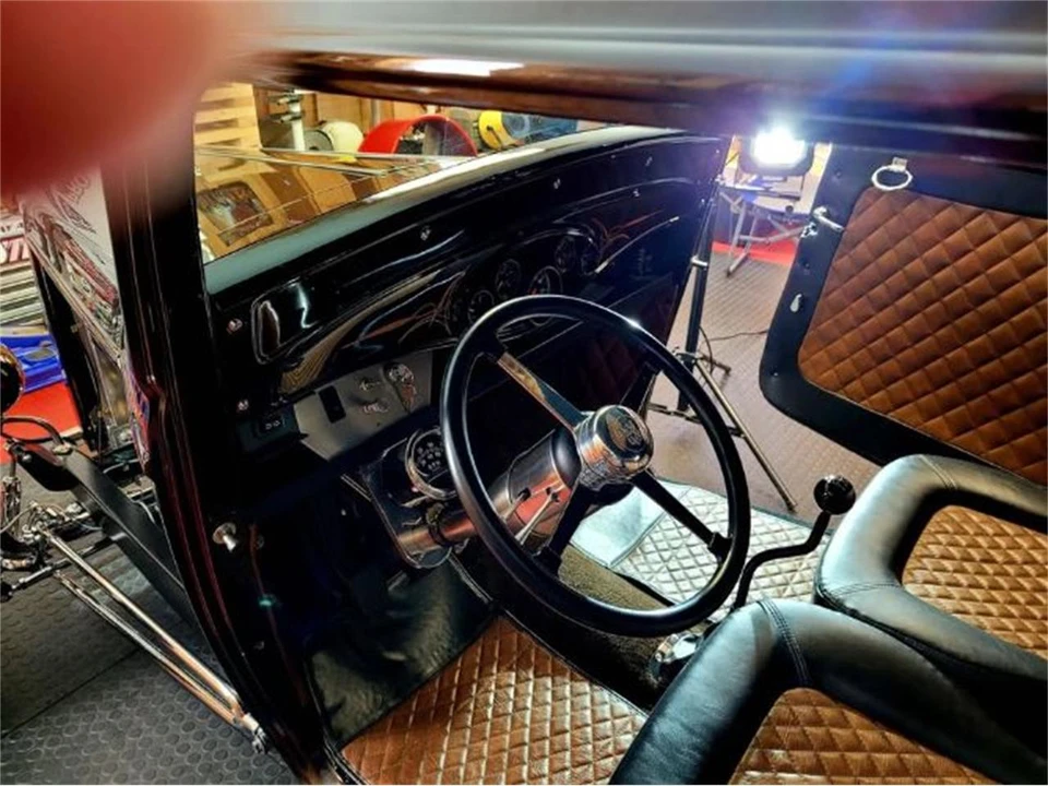 1932 Ford Model 18 & 40 - Image 10 of 21
