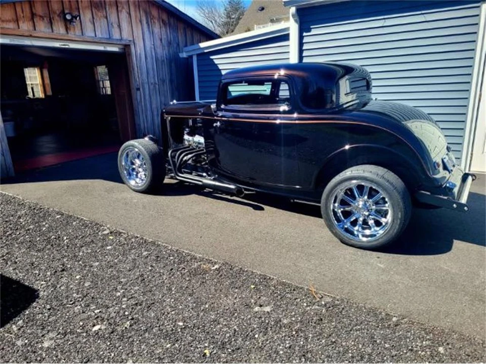 1932 Ford Model 18 & 40 - Image 3 of 21