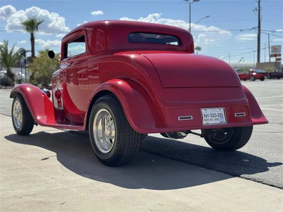 1932 Ford Model 18 & 40 - Image 6 of 31