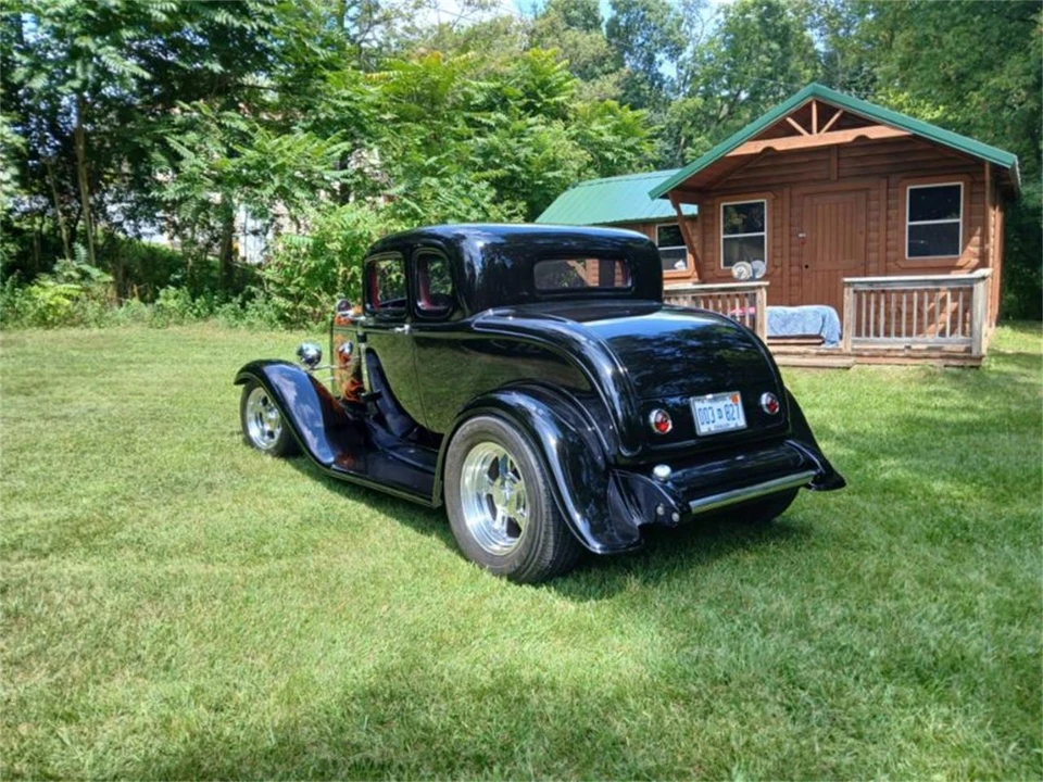 1932 Ford Model 18 & 40 - Image 6 of 11