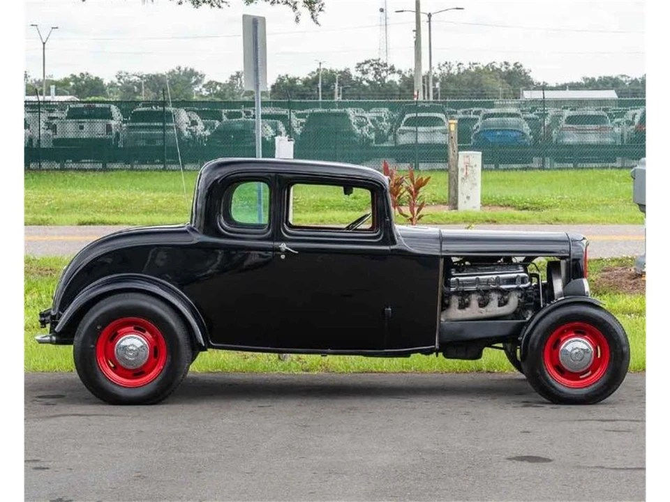 1932 Ford Model 18 & 40 - Image 2 of 11