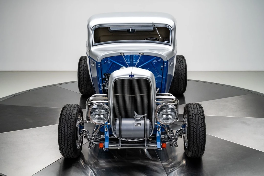 1932 Ford Model 18 & 40 - Image 4 of 10