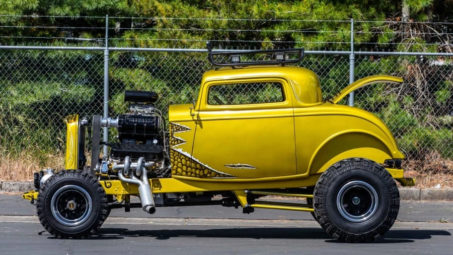 1932 Ford Model 18 & 40 - Image 2 of 12