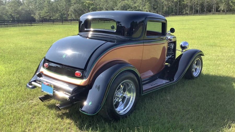 1932 Ford Model 18 & 40 - Image 2 of 12