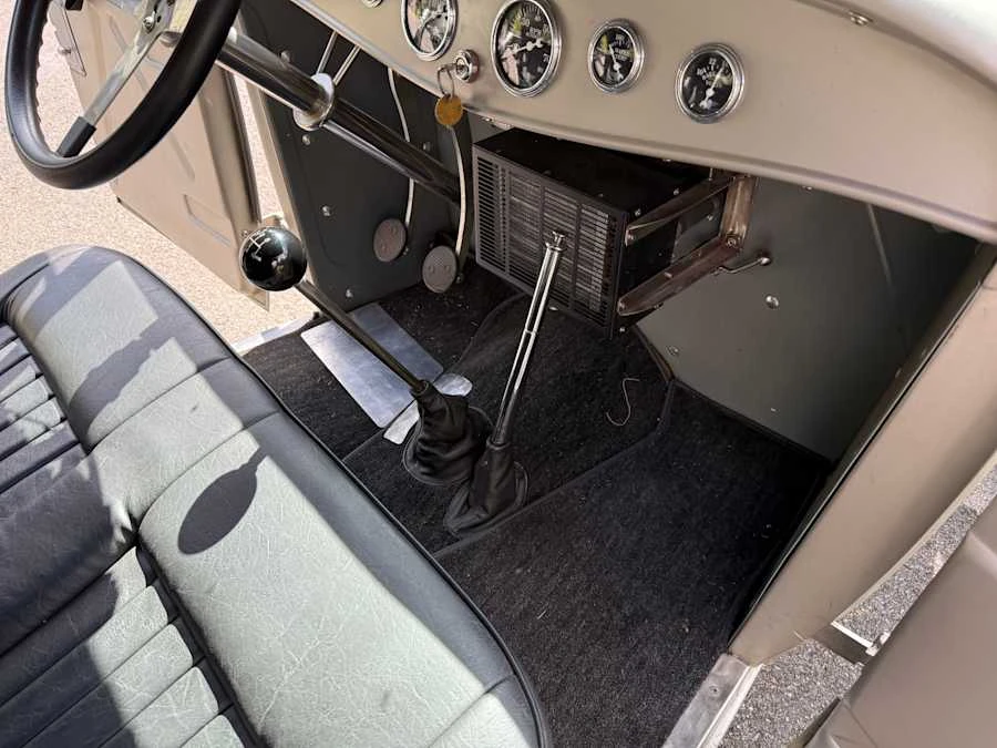 1932 Ford Model 18 & 40 - Image 12 of 27
