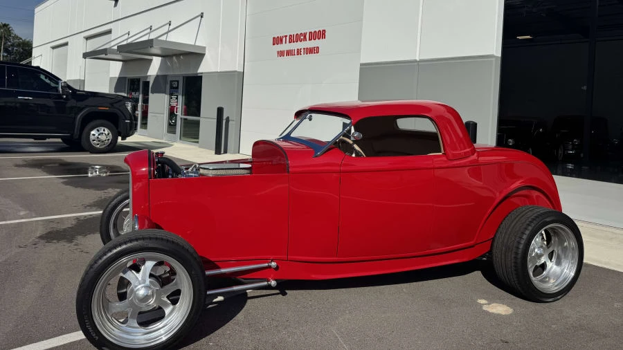1932 Ford Model 18 & 40 - Image 2 of 17