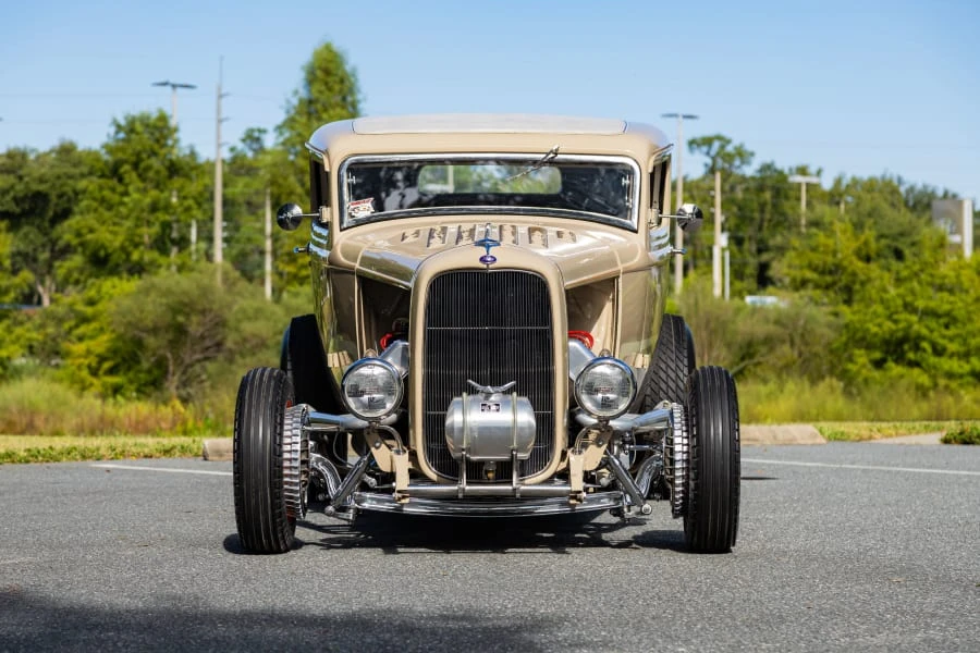 1932 Ford Model 18 & 40 - Image 4 of 31