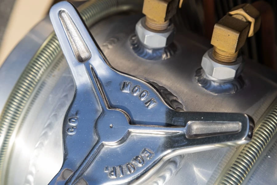 1932 Ford Model 18 & 40 - Image 15 of 31